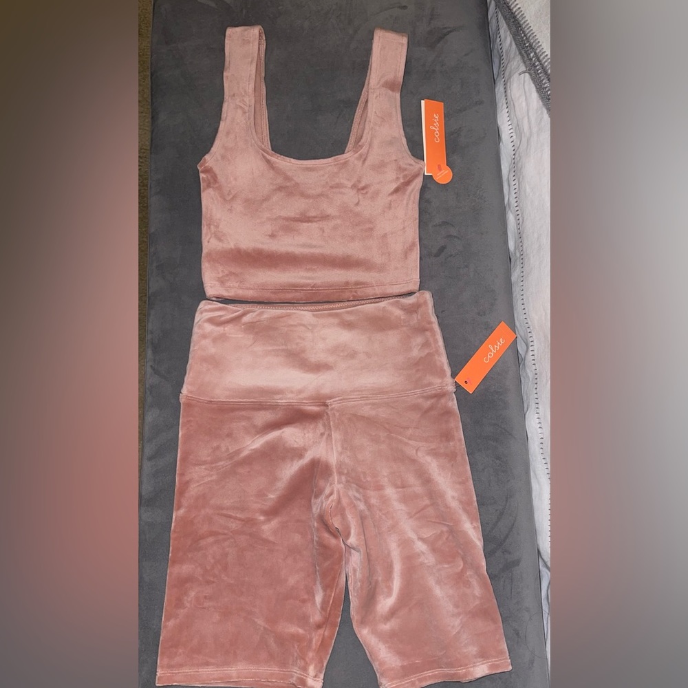 Colsie Velour Biker Short & Bralette Set